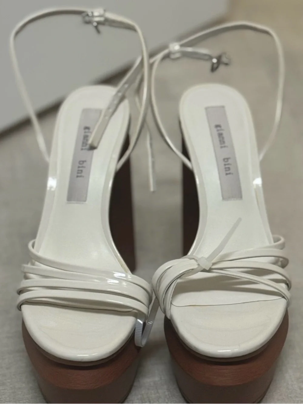 Gianni Bini platform sandals